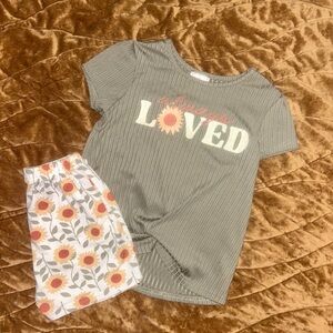 Green Always Loved' T-Shirt and Floral Shorts Set